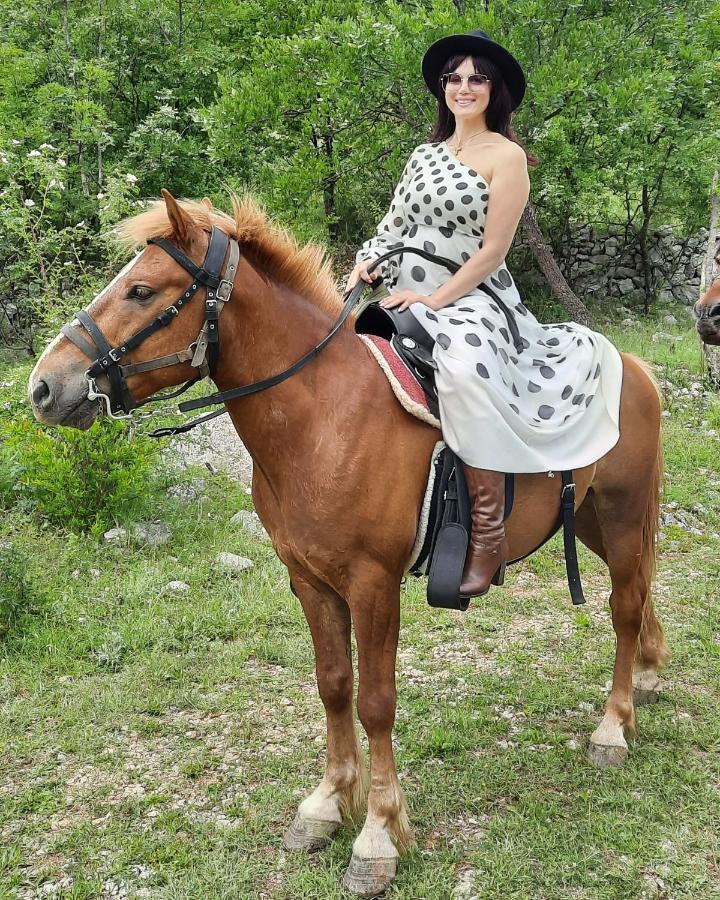 Katun Mokra Accommodation & Horseback Riding Podgorica Kültér fotó